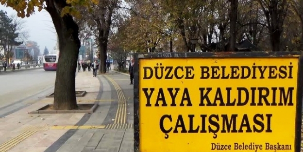 Düzce’de Kaldırımlar Kışa Hazırlanıyor