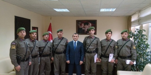 Kaymakam Sonel’den İlçe Jandarmaya Ödül