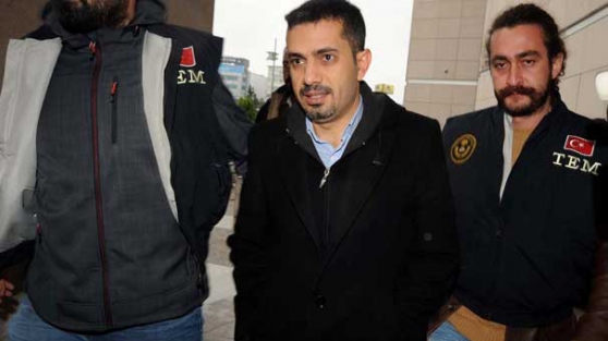 Mehmet Baransu gözaltına alındı!