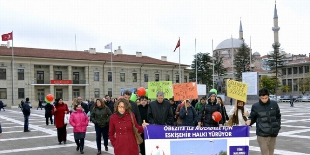 Sağlıklı Beslenme Ve Hareketli Yaşam Yürüyüşleri Sürüyor