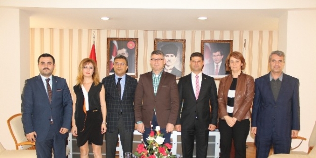 Bölge İdare Mahkemelerinin Kapanmaması Ve Hizmet Binası Çalişmalarina Siyasi Partilerden Destek Sözü