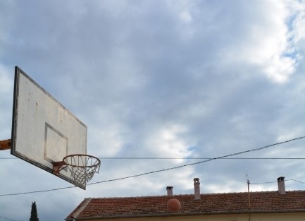 Başkan Çerçi Öğrencilerle Basketbol Oynadı
