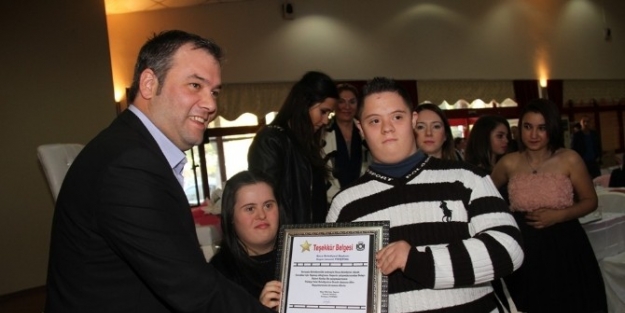 Çocuk Dostu Başkan Piriştina