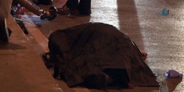 Bisiklet sürücüsü TIR'ın altında kaldı