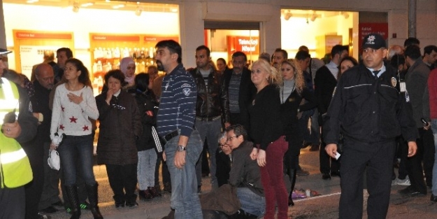 Balıkesir’de Motosiklet Kazası: 2 Yaralı