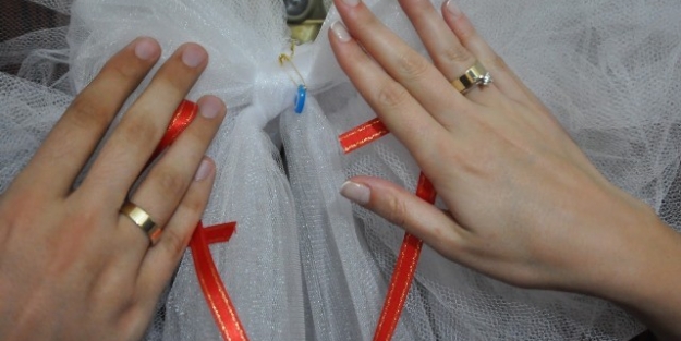 Nişanlı kızın yasak aşkı hayatını mahvetti!