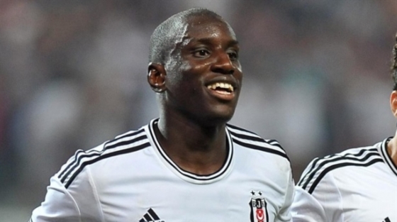 Demba Ba'dan kral hareket!