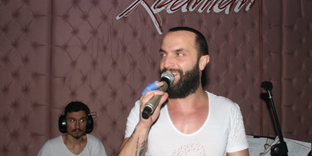 Berkay Bursalı hayranlarıyla buluştu