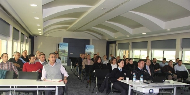 Çerkezköy’de Sanayicilere Trafik Eğitimi Verildi