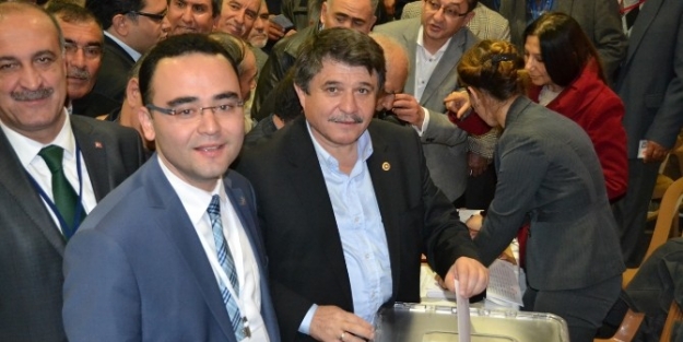 Ahmet Palabıyık Güven Tazeledi