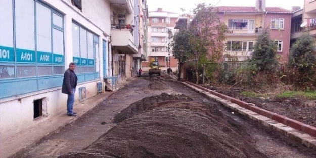 Tekirdağ’da Yol Bakım Ve Onarım Çalişmalari Devam Ediyor