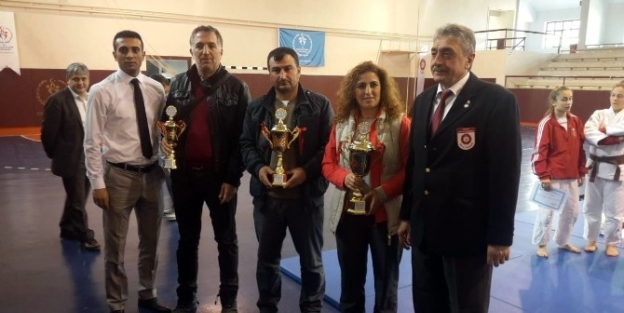 Okul Sporları Judo İl Birinciliği Yapıldı