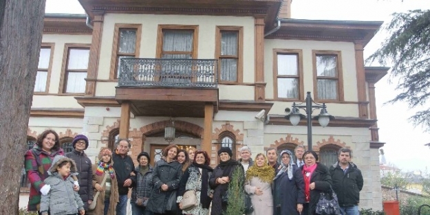 Emekli Öğretmenler Kocaeli’yi Gezdi