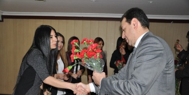 Derik’te 24 Kasım Öğretmenler Günü Etkinlikleri