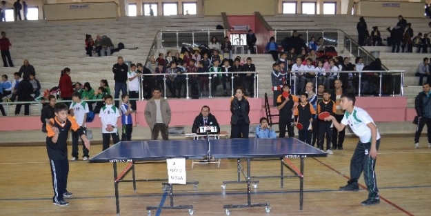 Okul Sporları Turnuvası, Masa Tenisi İle Başladı
