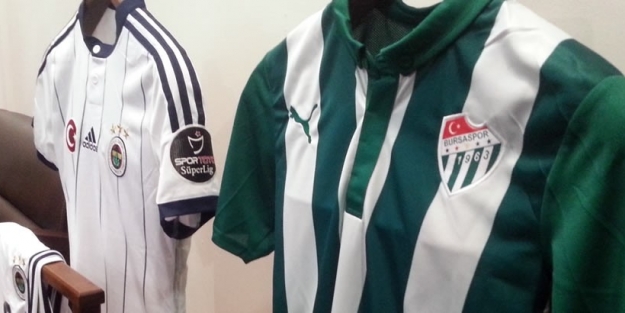 Dev maça 'efsane çubuklu' formayla çıkacaklar