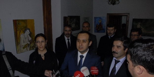 Yıldırım, Öğretmenlerin Hazırladığı Resim Sergisini Açtı