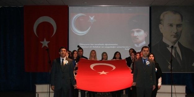 Düzce’de Öğretmenler Günü Kutlandı