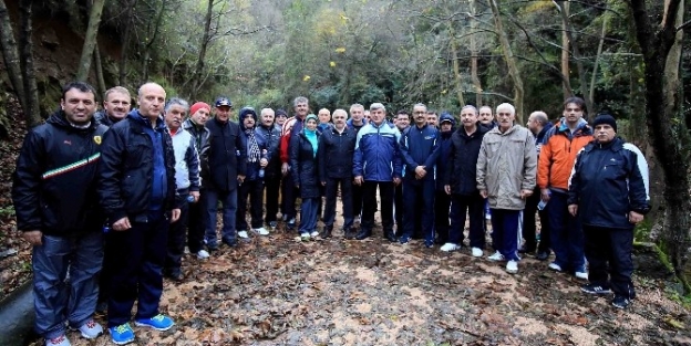 Başkan Bu Kez Öğretmenlerle Yürüdü