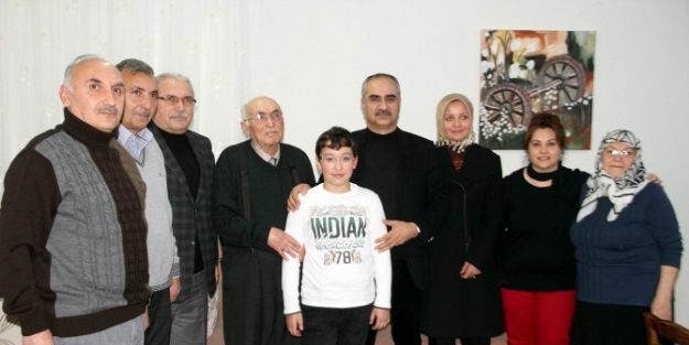 Başkan Aydın, Ortaokul Öğretmenini Unutmadı