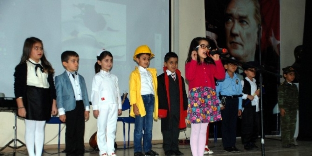 Midyat’ta 24 Kasım Öğretmenler Günü Kutlamaları