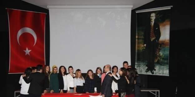 Bucalılar Öğretmenlerini Unutmadı