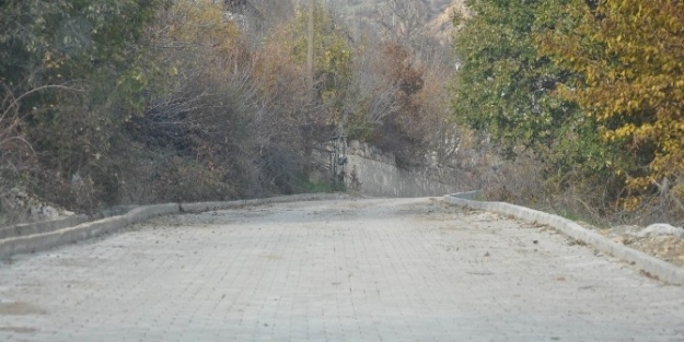 Koyulhisar’da Parke Taşı Döşeme Çalişmalari