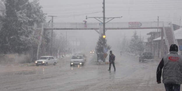 Antalya’da Kar Yağışı