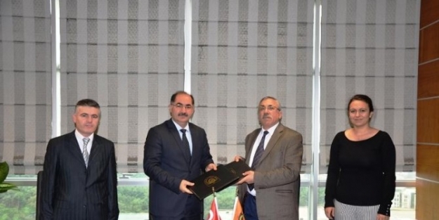 Namık Kemal Üniversitesi İle İşkur Arasında ’uygulamalı Girişimcilik Eğitim Programı’ Protokolü İmzalandi