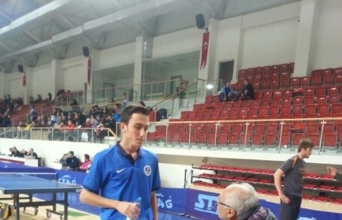 Büyükşehirli Masa Tenisçiler, Beş Galibiyet Aldı