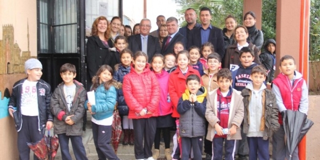 Köy Okulunu “başkent”liler Donattı