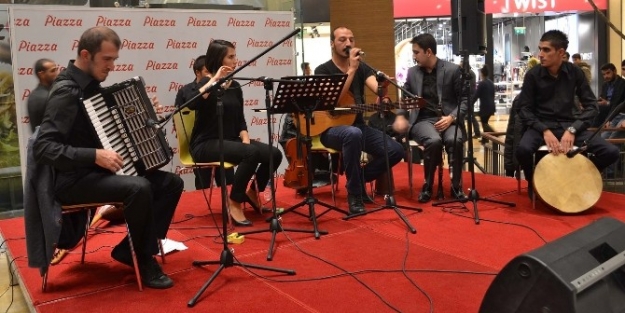 Şanliurfa’da “öğretmenler Günü” Coşkusu