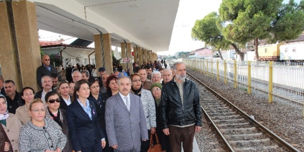 Mhp’li Köse’den Demir Yolu İçin Birlik Çağrisi