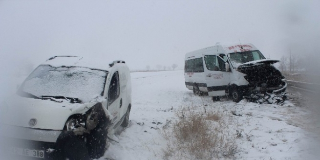 Beyşehir’de Eğitime Kar Tatili