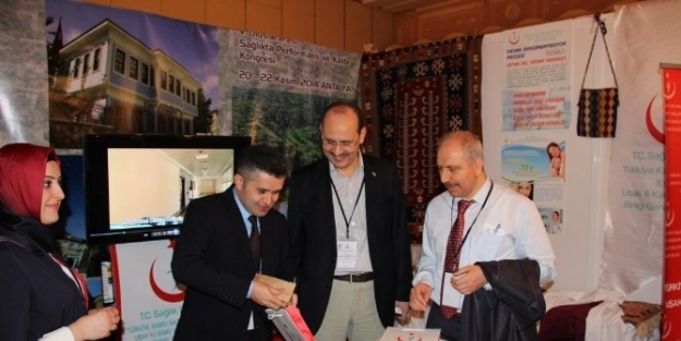 Uşak, Uluslararası Sağlık Kalite Kongresinde İlgi Gördü