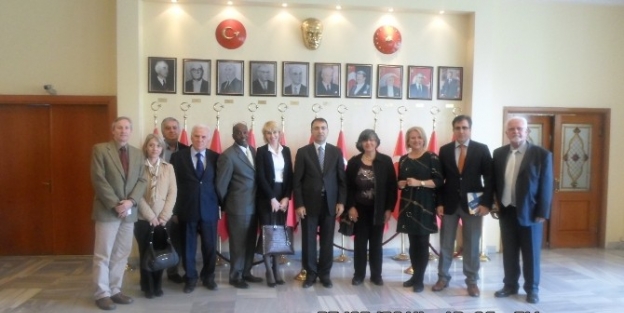 Bm’nin ’’yaşlanma Eylem Planı’’ İzmir’de Tartışılacak