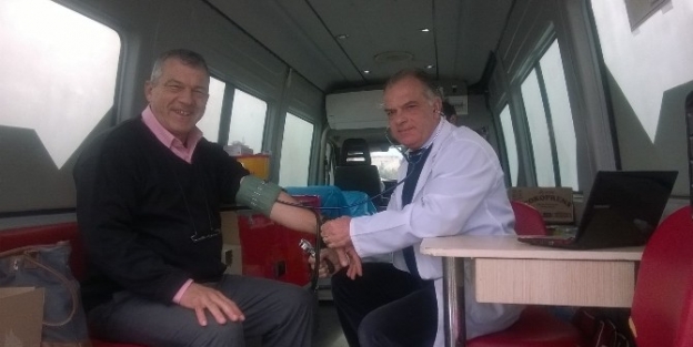 Muhtarlardan Kızılay’a Destek