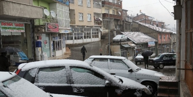 Adıyaman’a Yılın İlk Karı Düştü