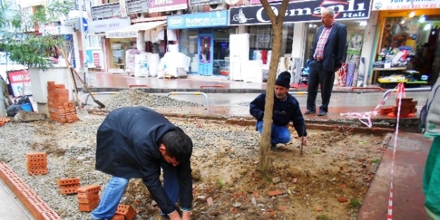 Akcacami Caddesi’nde Düzenleme