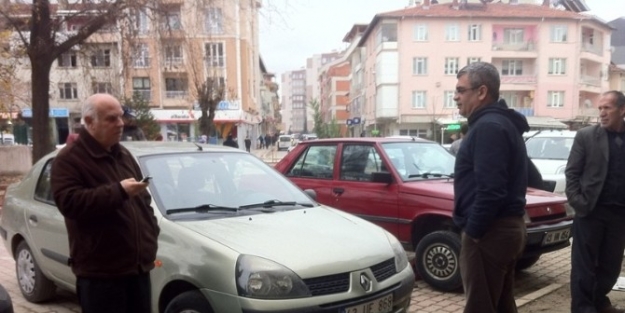 Tavşanlı’da Oto Lastikçilerin İşleri Yoğunlaştı