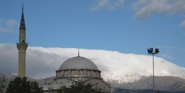 Ödemiş Beyaza Büründü