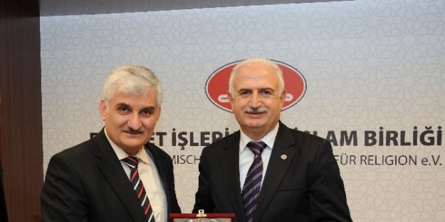 Rektör Koçak, Almanya’da Temaslarda Bulundu