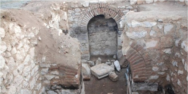 Günümüzde Soba Zehirlenmesi Yaşanırken 2 Bin Yıl Önce Alttan Isitmali Ev Yapılmış