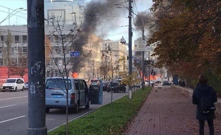 Kiev'de patlama sesleri: İnsansız hava araçlarıyla saldırılar düzenlendi