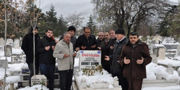 Akşehir’de Gazeteci Ahmet Şener Anıldı