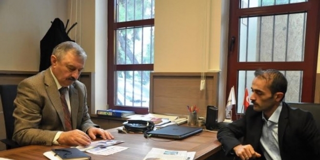 Tekirdağlılar Halk Gününde Sorunlarını Süleymanpaşa Belediye Başkan Yardımcısı Telat Akköse İle Paylaştı