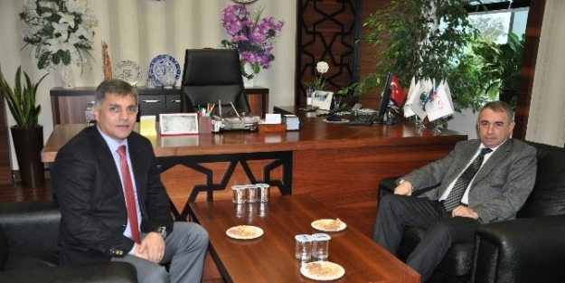 Kaymakam Can, Körfez Belediyesini Ziyaret Etti