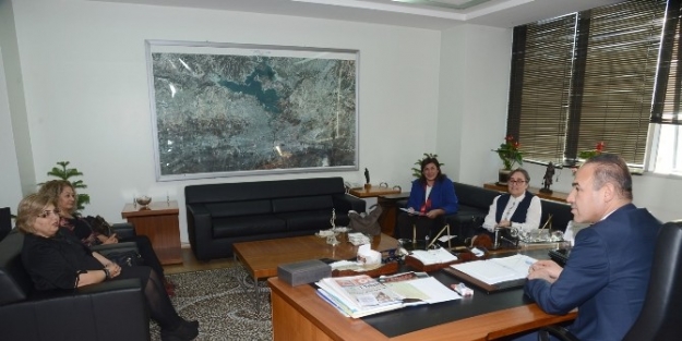 Sözlü: “erkek Egemen Toplumun Mağduru Kadınlar”