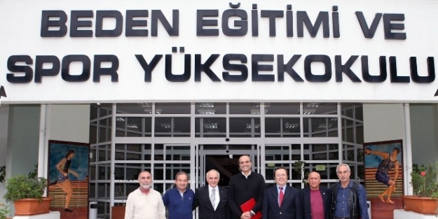 Çocuk Atletizmi Semineri Çukurova Üniversitesi’nde Yapıldı