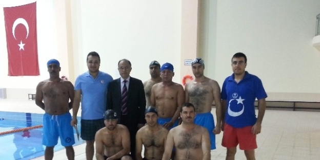 15 Kişilik ‘can Kurtaran’ Ekibi